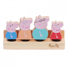 Set 4 figurine din lemn, Peppa Pig