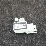 Senzor de impact dreapta față BMW 5 Touring E61 2006 OEM: 9118168 2497734
