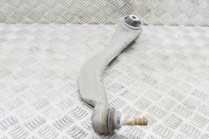 Braț curbat dreapta față BMW 5 F10 2012 OEM: Sedan | 20207300