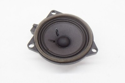 Difuzor ușă dreapta față VOLVO XC40 536 2020 OEM: 31438477,H032499A,AEF0K 12071030 foto