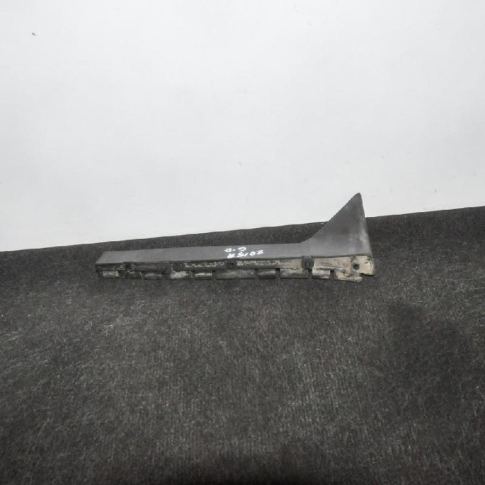 AUDI A8 D3 4E2, 4E8 2009 OEM: 4E0807572A SKU: 2740132