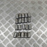 Set prezoane roata HYUNDAI i30 GD 2012 OEM: 52950-17000 29976882