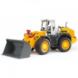 Cumpara ieftin Bruder - Incarcator Articulat Liebherr L574