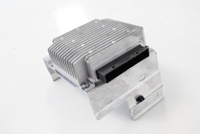 Amplificator de sunet TESLA MODEL X 2017 OEM: 1004833-10 3619388 foto