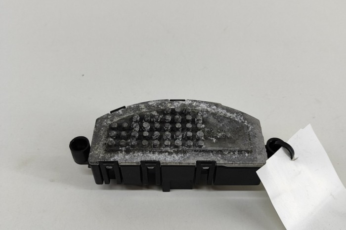 Rezistența aeroterma PORSCHE MACAN 95B 2015 OEM: 8T0820521E 23781094