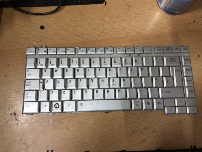 tastatura Toshiba satellite A300 {A155}
