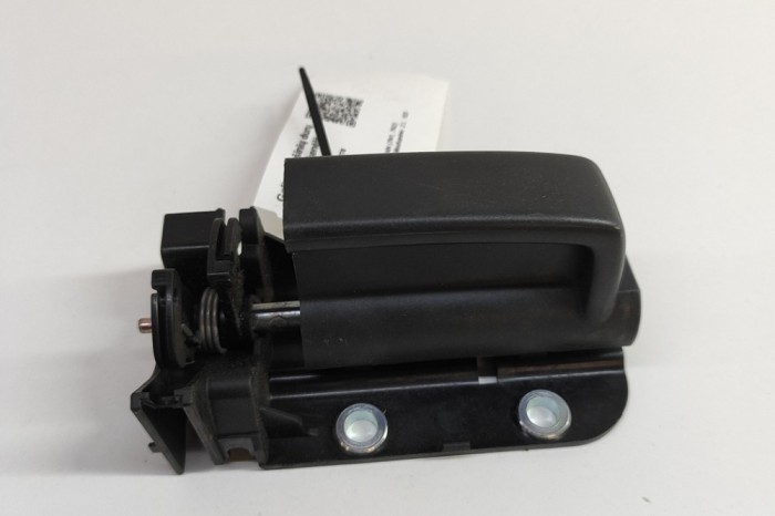 M&acirc;ner exterior ușă dreapta spate VW SHARAN 7N1, 7N2 2011 OEM: 7N0843642J,7N0843642K 30642682