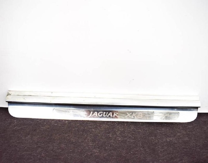 Ornament prag st&acirc;nga față JAGUAR XK 8 Coupe X100 1997 3370803