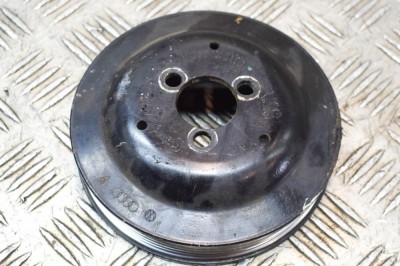 Fulie pompa de apa PORSCHE CAYENNE 92A 2016 OEM: 06E.121.031.C,06E121031C 17770166 foto