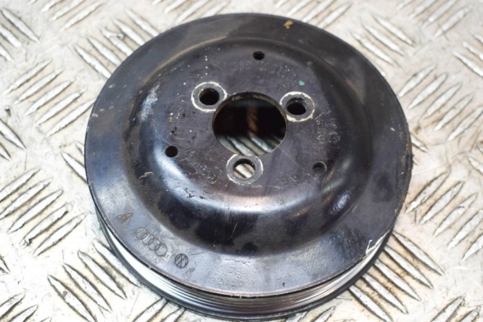 Fulie pompa de apa PORSCHE CAYENNE 92A 2016 OEM: 06E.121.031.C,06E121031C 17770166