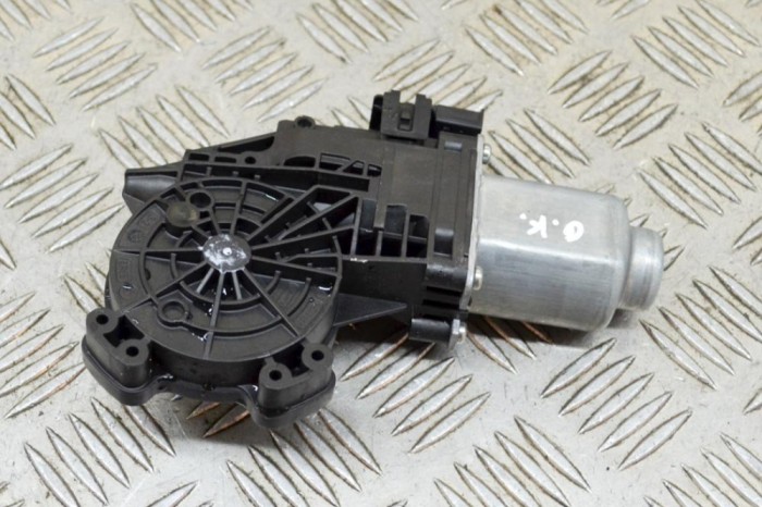 Motor macara geam ușă st&acirc;nga spate TESLA MODEL 3 2019 OEM: 403116C 13772677