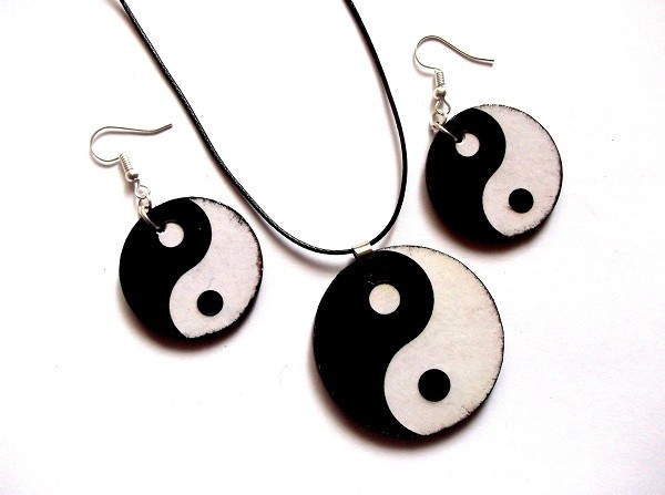 set bijuterii lemn cu Yin Yang 40850