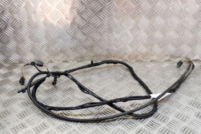 Conducta duza spălător far LAND ROVER RANGE ROVER EVOQUE L538 2017 OEM: BJ32-14297-AC 14371548