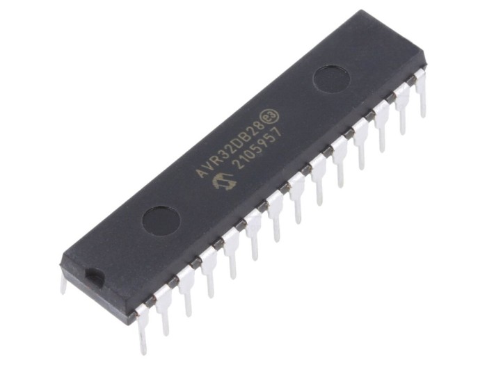 Microcontroler AVR32 PDIP28, 32kB FLASH