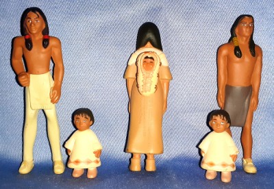 Figurine indieni 5-6 piese 6 cm color diorama amerindieni deosebit foto