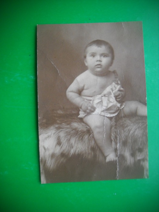 HOPCT 157 E COPIL BEBELUS -FOTOGRAFIE VECH-TIP 1/2 CP