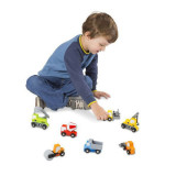 Set de 7 masinute utilitare din lemn, Melissa &amp; Doug