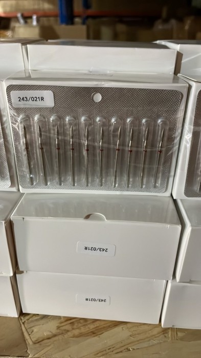 Capăt de freză de diamant pentru cuticule, flacără, br&acirc;u roșu, 243/021R