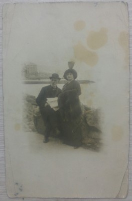 Grec din Braila, impreuna cu fiica// foto tip CP foto