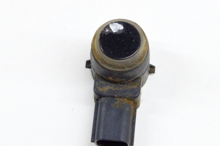 Senzor de parcare spate OPEL ASTRA J 2010 OEM: 13300764,0263003868 17808022
