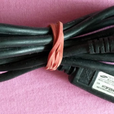 Cablu USB Samsung original - compatibil cu telefoane din seria SGH-E