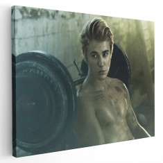 Tablou afis Justin Bieber cantaret 2340 Tablou canvas pe panza CU RAMA 60x80 cm