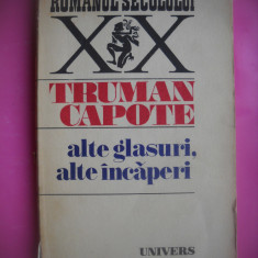 HOPCT ALTE GLasuri alte incaperi/truman capote - UNIVERS 1976 -184 PAG