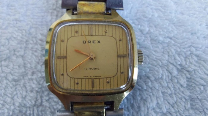 OREX DE DAMA , MECANIC , 17 RUBINE , FUNCTIONEAZA .