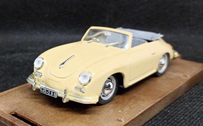 Macheta Porsche 356 - Brumm 1/43 foto