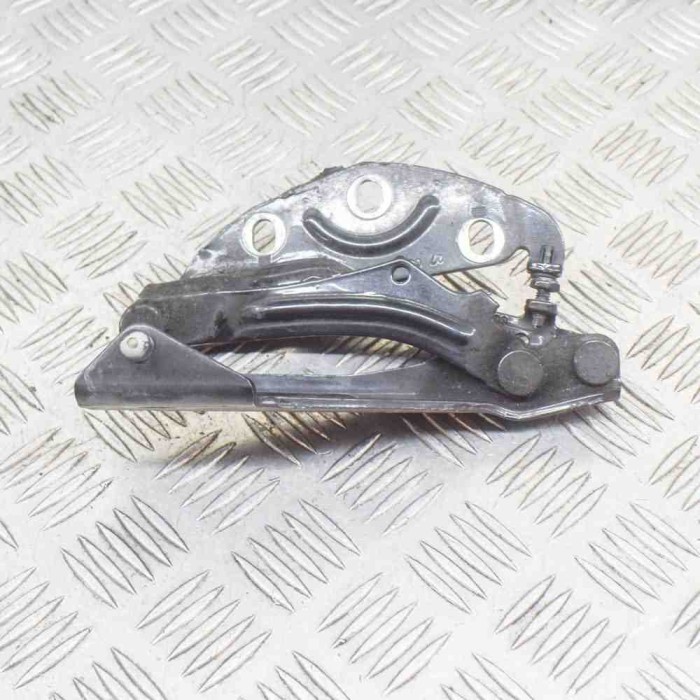 Balama capota st&acirc;nga față VW PHAETON 3D_ 2003 OEM: 3D0823301D 12159313