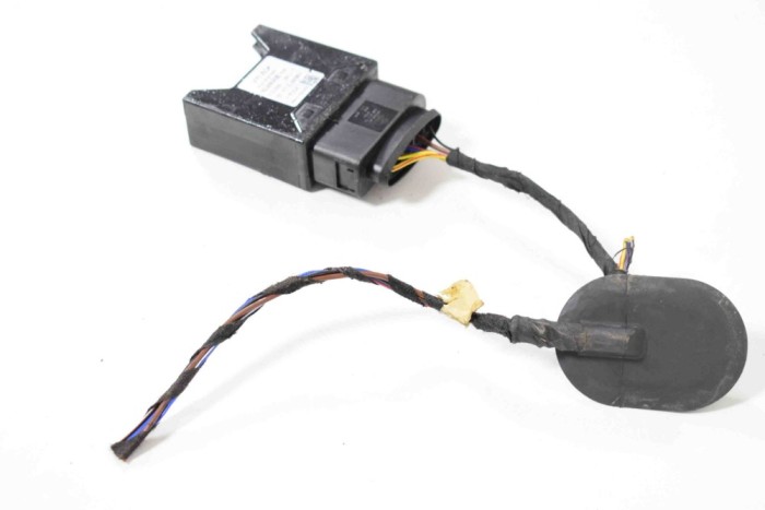 Alt modul de control AUDI A3 Limousine 8VS, 8VM 2018 OEM: 5Q0906093 3250169