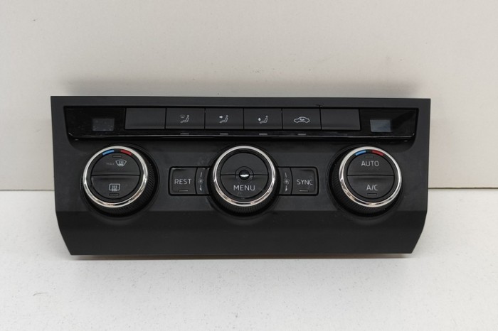 Modul de climatizare SKODA SUPERB III Estate 3V5 2017 OEM: 3V0907044AQ,3V0820075 | 26703371