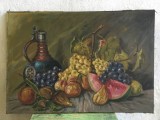 arta / tablou - Pictura veche ulei pe panza natura statica carafa si fructe realizata in prima parte a sec XX !