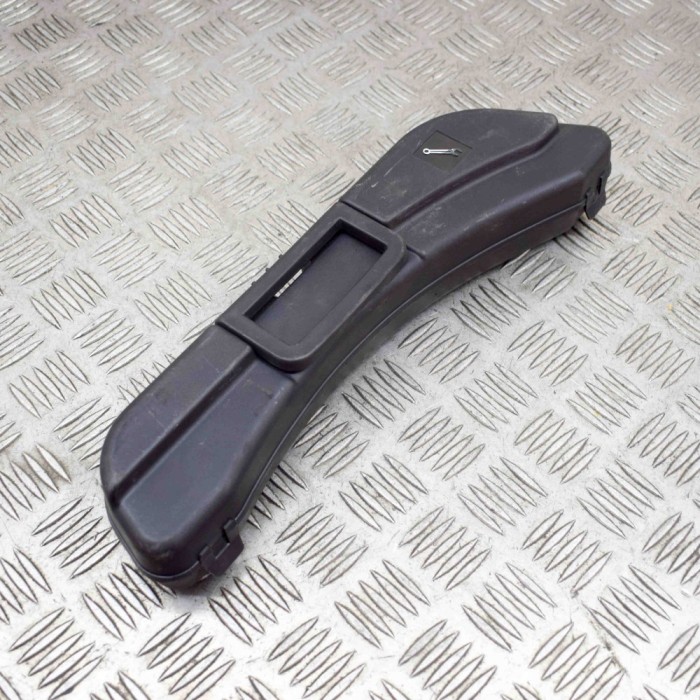 Cheie de piulițe roata AUDI A4 Cabrio 8H7, B6, 8HE, B7 2003 OEM: 8E0012111,8N0012219 14260863