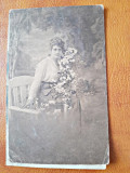 Fotografie tip Carte Postala, femeie cu flori, 1924, circulata