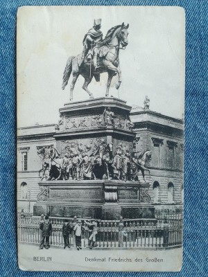 665 - Berlin Statuia lui Frederic cel Mare foto