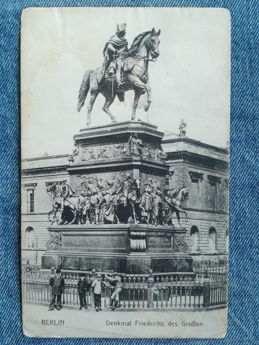 665 - Berlin Statuia lui Frederic cel Mare