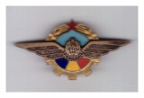 Insigna Aviatia Civila (Sportiva) RPR, stema cu stea, stare buna