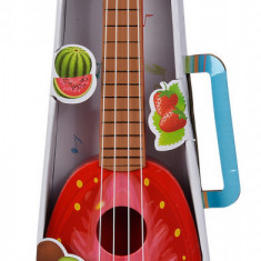 INSTRUMENT MUZICAL UKULELE CU DESIGN DE CAPSUNA