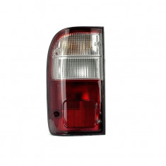 Dispersor sticla lampa stop Toyota Hilux (N60), 01.2002-01.2005; Toyota Hilux/4-Runner (N50), 08.88-95/Hilux (N60), 11.1995-, parte montare Spate, St