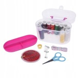 Mini trusa cusut portabila, kit reparatii textile cu 8 culori de ata, foarfeca, ace si accesorii, compacta