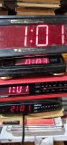 RADIO CU CEAS 4 BUCATI , UNIVERSUM UR 1010, OSKAR 7892 , AKAI AR250M ,KARMA RA 5021, Analog