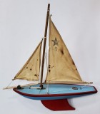 VELIER, MACHETA &#039;STAR YACHT&#039;, MADE IN ENGLAND, SECOL 20