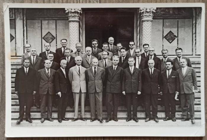 Absolventii Liceului Militar Craiova, promotia 1939, reuniune 30 ani
