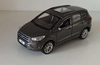 Macheta Ford Kuga MK2 Facelift 2016 - TechnoPark 1/32 foto