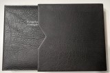 Clasor de timbre, 32 de pagini (16 coli) tip Leuchtturm cu etui negru