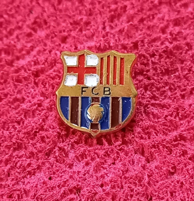 Insigna fotbal - FC BARCELONA foto