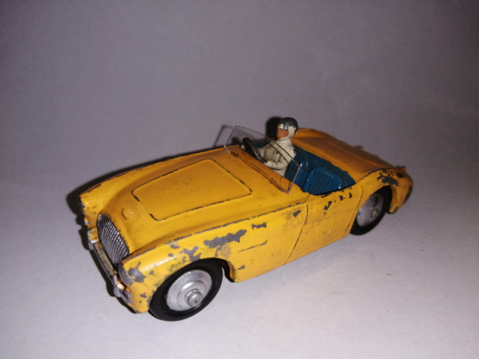 bnk jc Dinky 109 Austin Healey (Competition)