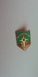 QW9 J 100 - Insigna - tematica pionieri - Roza vanturilor - locul 2, Romania de la 1950
