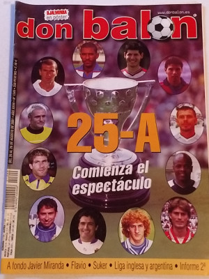 Revista fotbal - &amp;quot;DON BALON&amp;quot; (20.08.-26.08.2001) poster jucatorul DJALMINIA foto